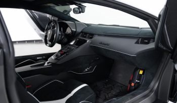 
									Buy 2019 Lamborghini Aventador SVJ full								