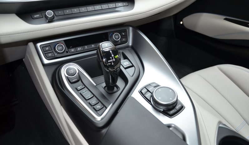 
								Buy 2019 BMW I8 full									