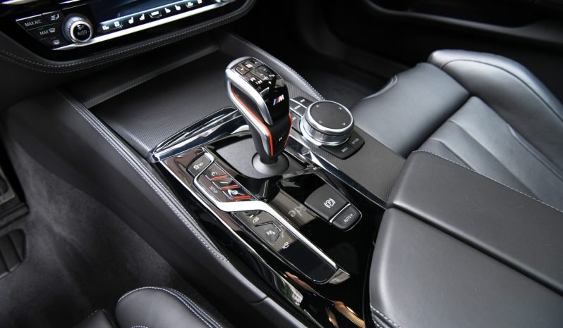 
								Buy 2019 BMW M5 COMPETITION full									