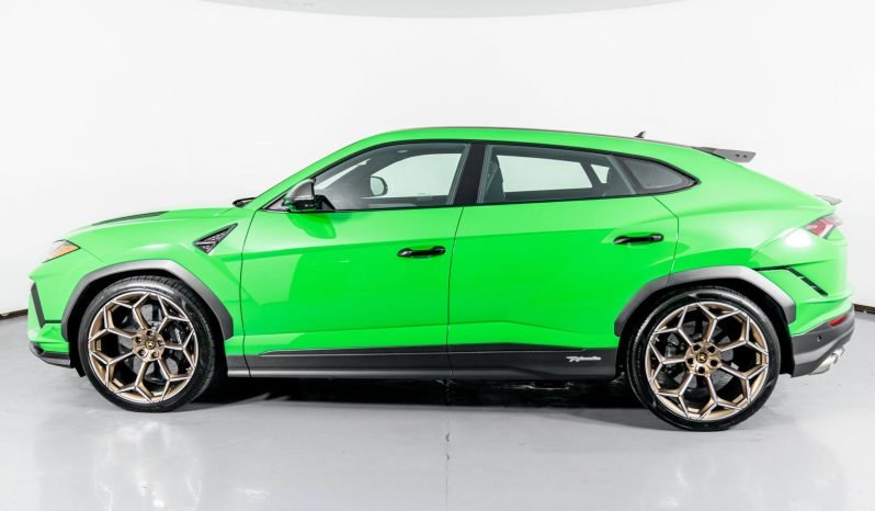 
								Buy 2023 Lamborghini Urus PERFORMANTE full									