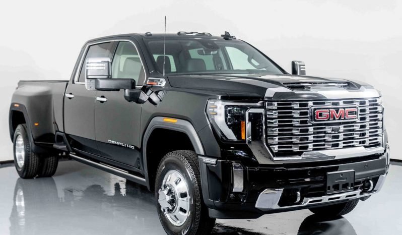 
								Buy 2024 GMC Sierra 3500HD DRW CREW DENALI full									