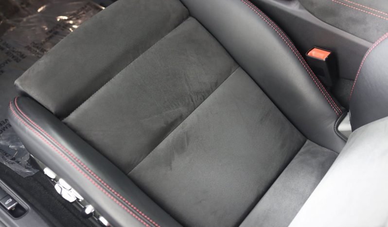 
								Buy 2022 Porsche 911 full									