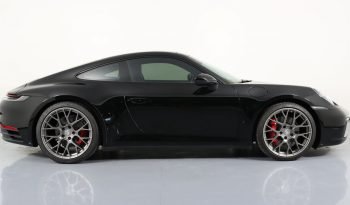 
									Buy 2022 Porsche 911 TURBO full								