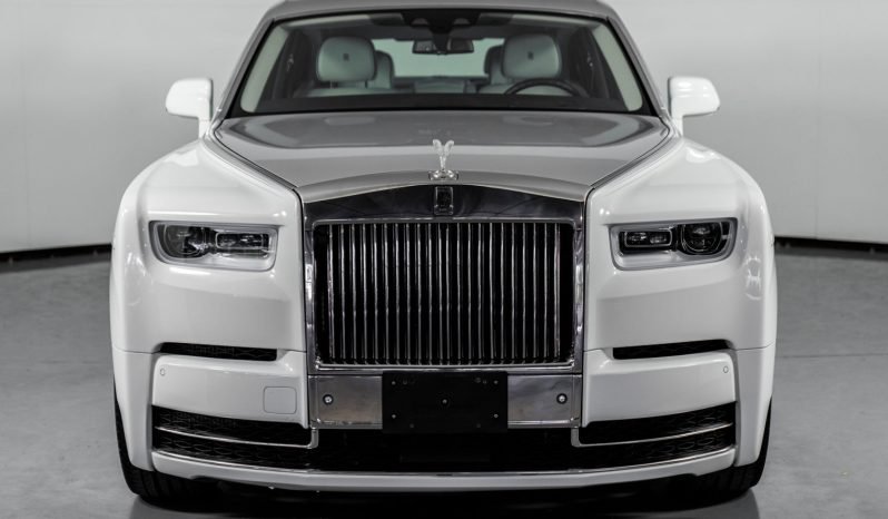 
								Buy 2020 Rolls Royce Phantom full									