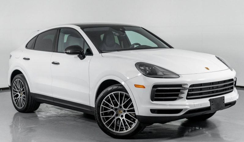 
								Buy 2022 Porsche Cayenne full									