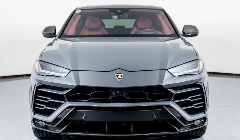 
								Buy 2022 Lamborghini Urus full									