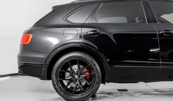 
									Buy 2017 Bentley Bentayga W12 full								