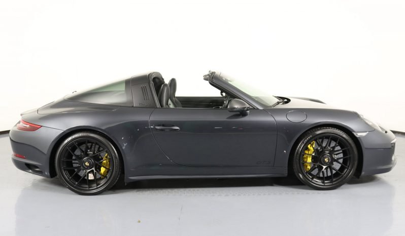 
								Buy 2022 Porsche 911 TURBO S full									