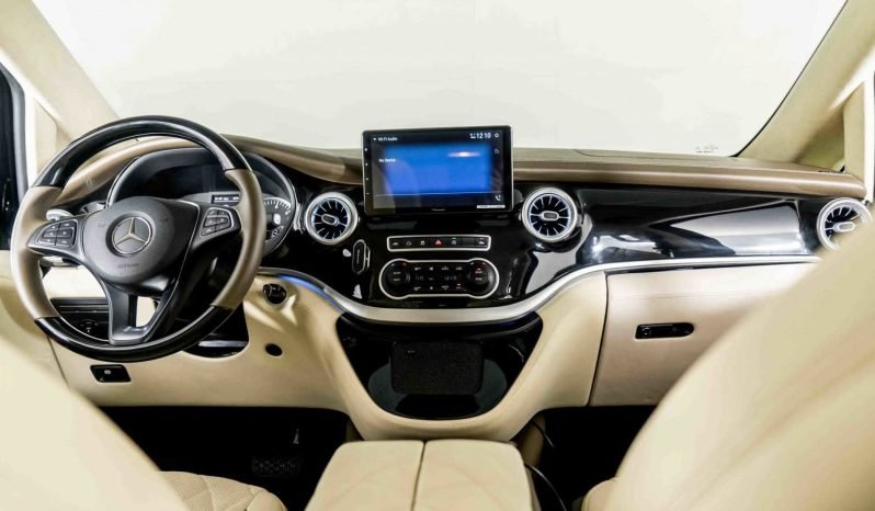 
								Buy 2019 Mercedes Benz Metris Passenger Van PASSENGER full									