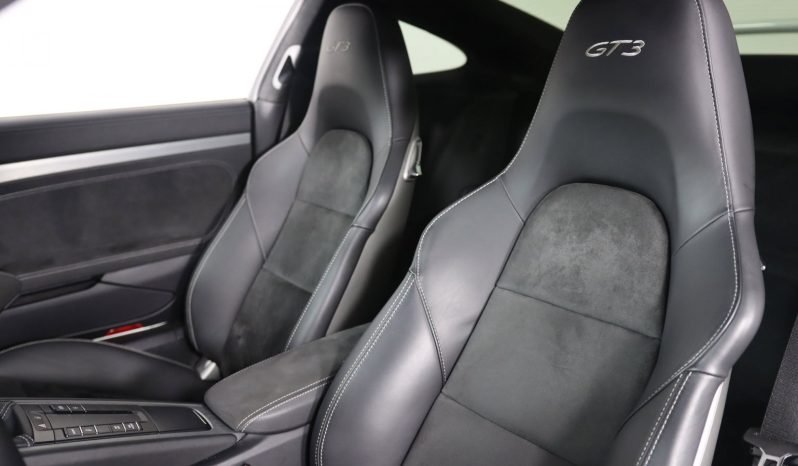 
								Buy 2022 Porsche 911 TURBO S full									