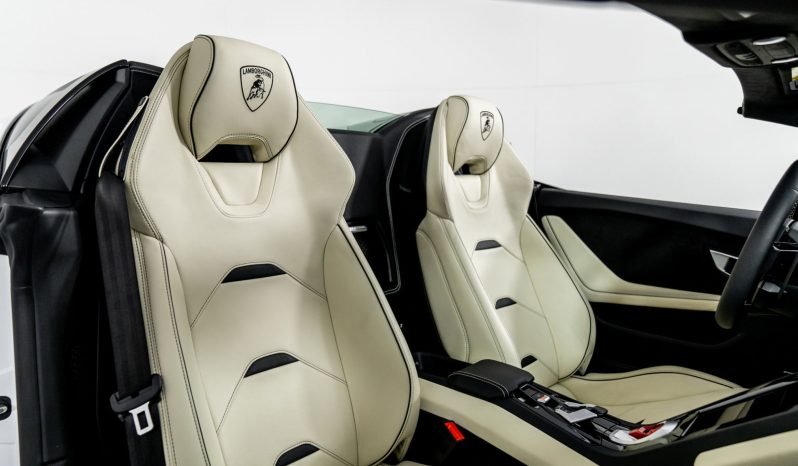 
								Buy 2023 Lamborghini Huracan EVO SPYDER full									