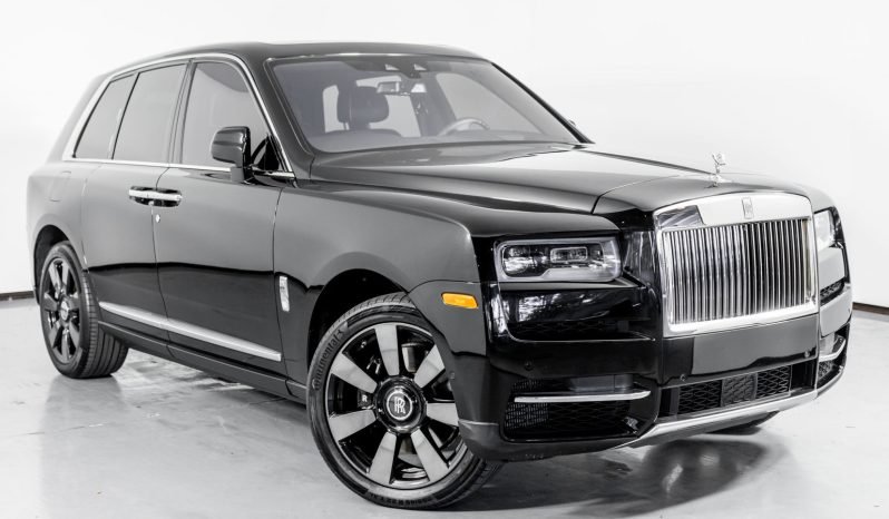 
								Buy 2022 Rolls Royce Cullinan full									