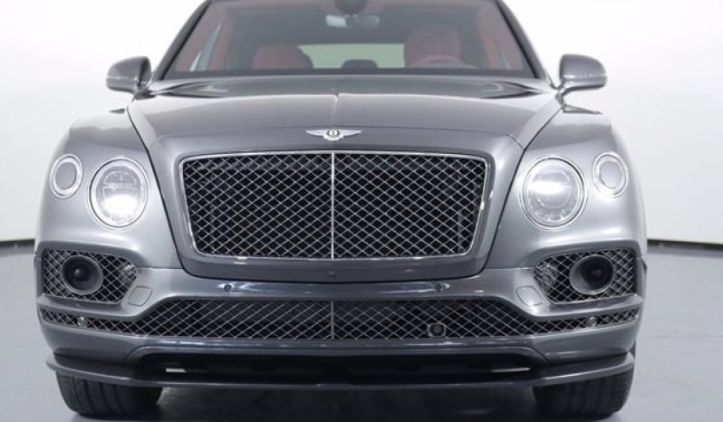 
								Buy 2022 Bentley Bentayga V8 full									