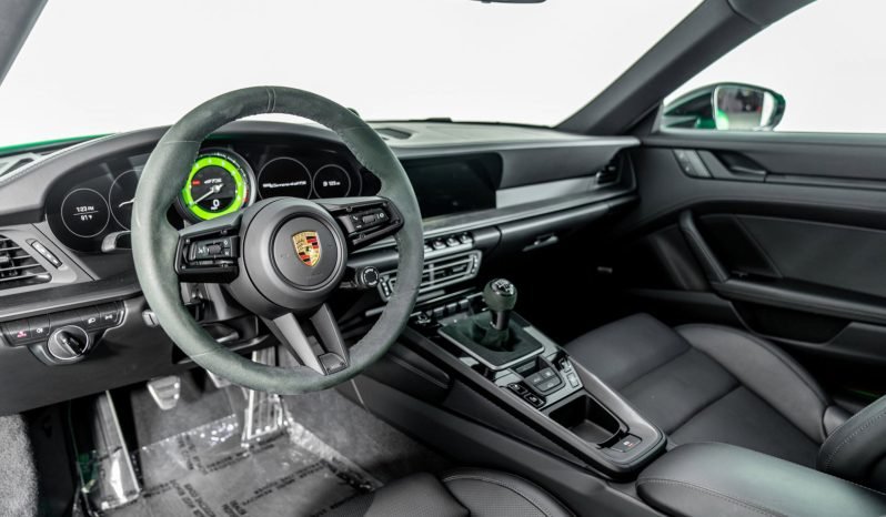 
								Buy 2022 Porsche 911 CARRERA 4 GTS COUPE full									