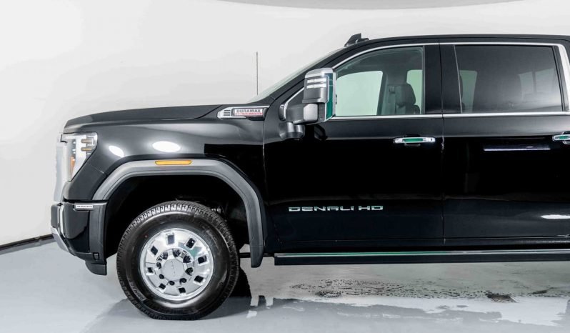 
								Buy 2024 GMC Sierra 3500HD DRW CREW DENALI full									