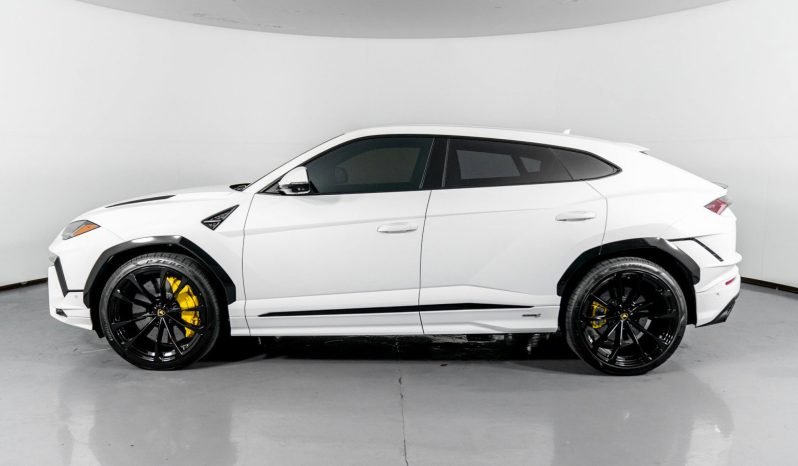 
								Buy 2023 Lamborghini Urus S full									