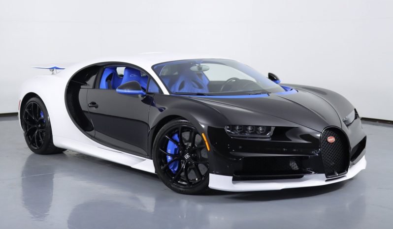 
								2019 Bugatti Chiron full									