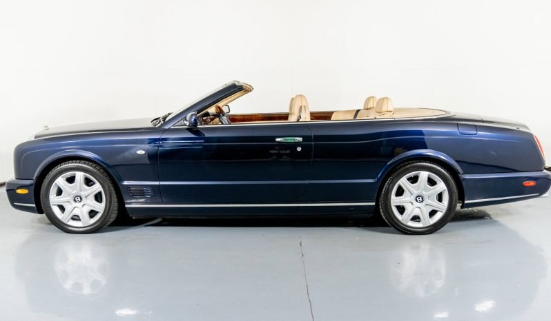 
								Buy 2008 Bentley Azure full									