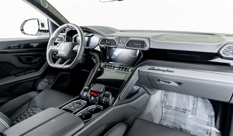 
								Buy 2023 Lamborghini Urus S full									