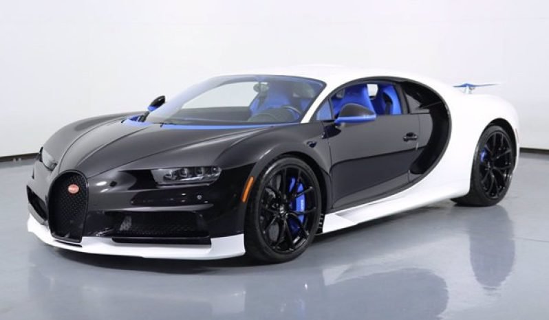 
								2019 Bugatti Chiron full									