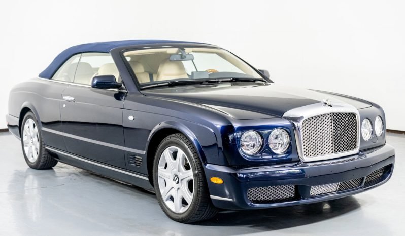
								Buy 2008 Bentley Azure full									