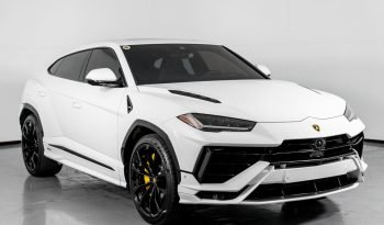 
									Buy 2023 Lamborghini Urus S full								