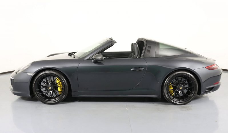 
								Buy 2022 Porsche 911 TURBO S full									