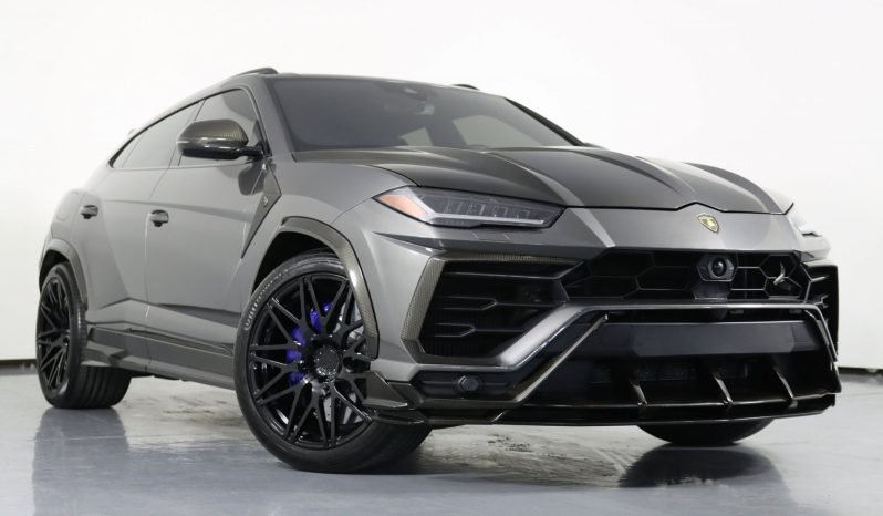 
								Buy 2022 Lamborghini Urus full									