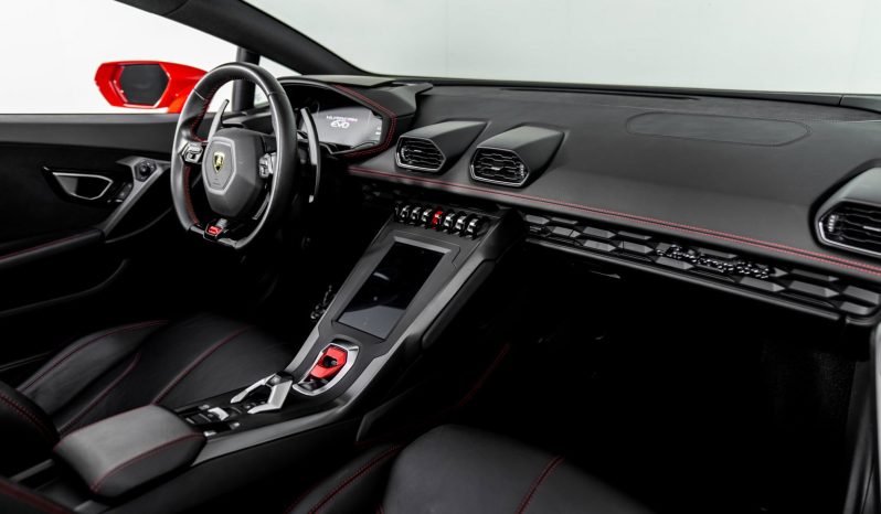 
								Buy 2021 Lamborghini Huracan EVO full									