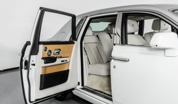 
									Buy 2020 Rolls Royce Phantom full								