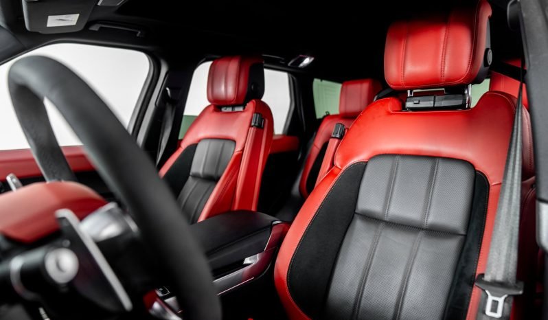 
								Buy 2021 Land Rover Range Rover Sport HST full									