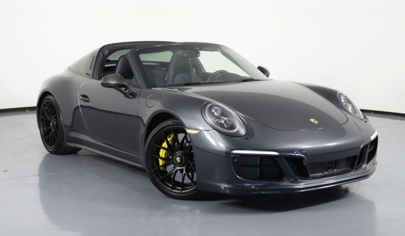 
								Buy 2022 Porsche 911 TURBO S full									
