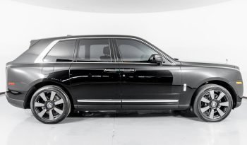 
									Buy 2022 Rolls Royce Cullinan full								