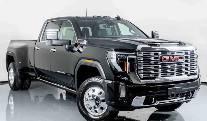 
								Buy 2024 GMC Sierra 3500HD DRW CREW DENALI full									