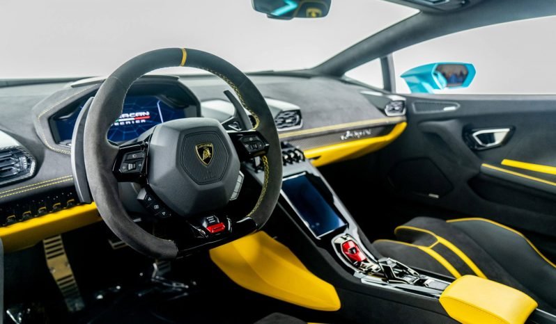 
								Buy 2023 Lamborghini Huracan Tecnica full									