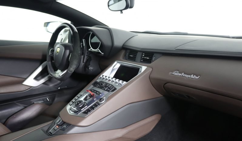 
								Buy 2013 Lamborghini Aventador LP700-4 full									