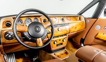 
									Buy 2013 Rolls Royce Phantom DROPHEAD full								