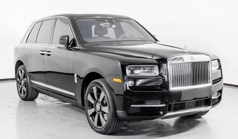 
								Buy 2022 Rolls Royce Cullinan full									