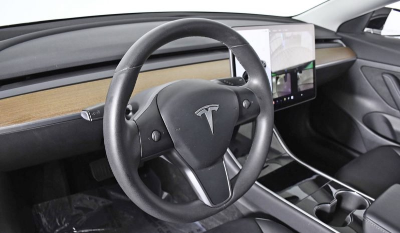 
								Buy 2020 Tesla Model 3 STANDARD RANGE PLUS full									