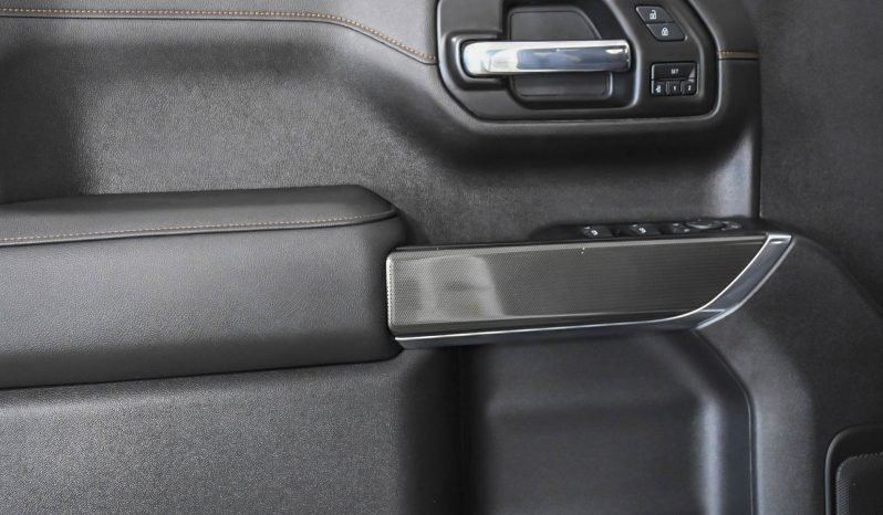 
								Buy 2022 GMC Sierra 1500 Limited AT4 full									