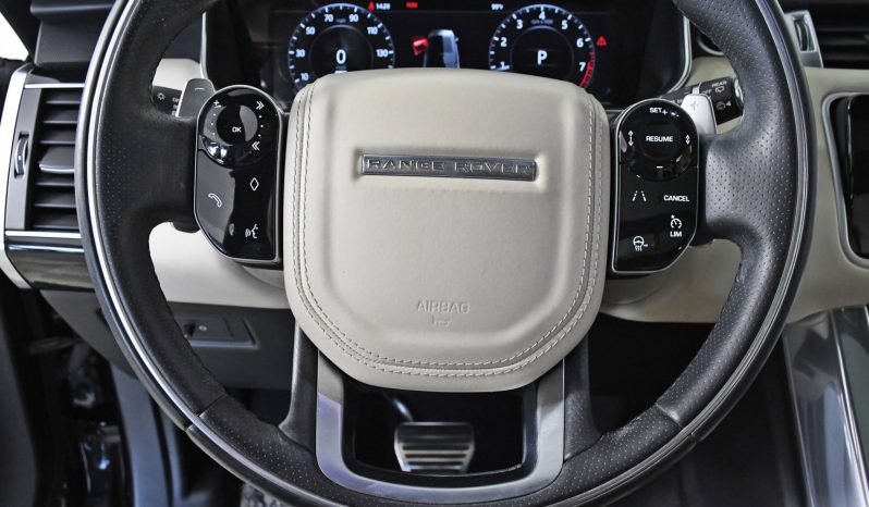 
								Buy 2020 Land Rover Range Rover full									