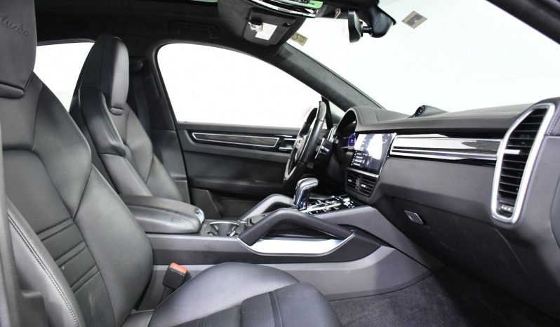 
								Buy 2022 Porsche Cayenne full									