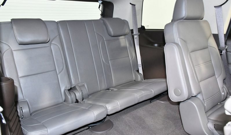 
								2020 GMC Yukon full									