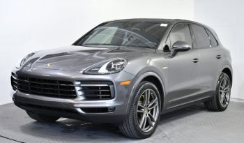 
									Buy 2021 Porsche Cayenne full								