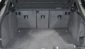 
									Buy 2021 Porsche Cayenne full								