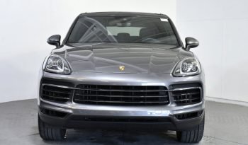
									Buy 2021 Porsche Cayenne full								