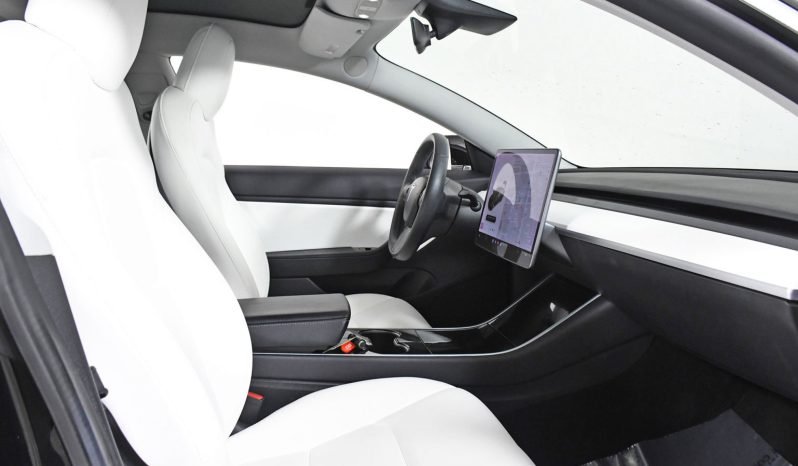 
								Buy 2019 Tesla Model 3 LONG RANGE full									