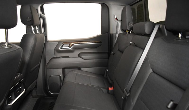 
								Buy 2022 GMC Sierra 1500 ELEVATION full									