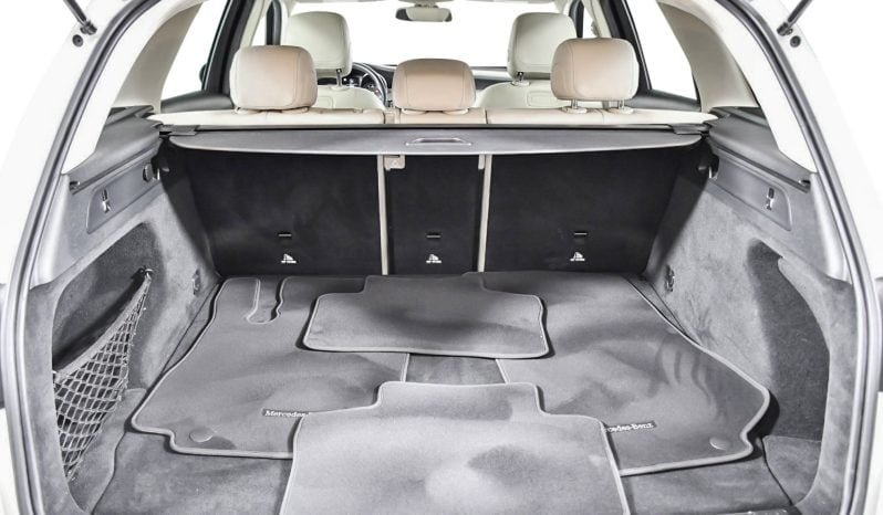 
								Buy 2019 Mercedes Benz GLC GLC 300 full									
