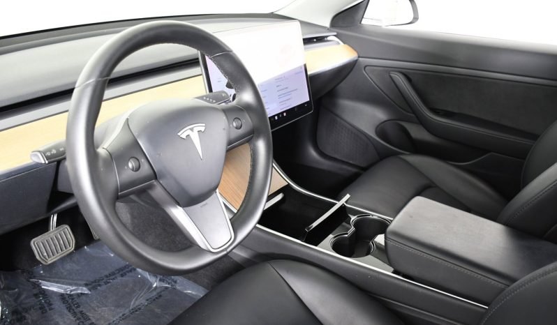 
								Buy 2020 Tesla Model 3 STANDARD RANGE PLUS full									